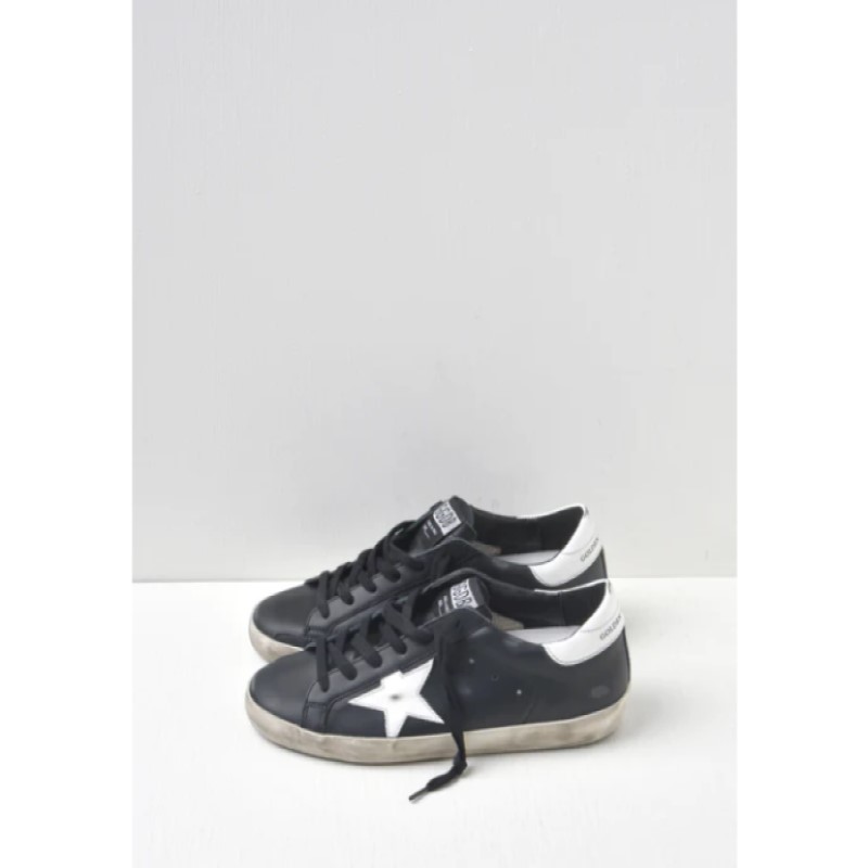 Superstar Leather Sneakers - (Black) - (Size 6)